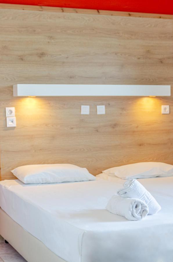 Simple Hotel Hersonissos Sun מראה חיצוני תמונה