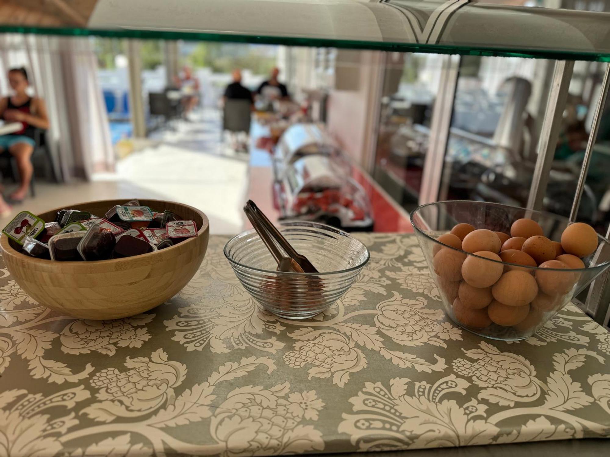 Simple Hotel Hersonissos Sun מראה חיצוני תמונה
