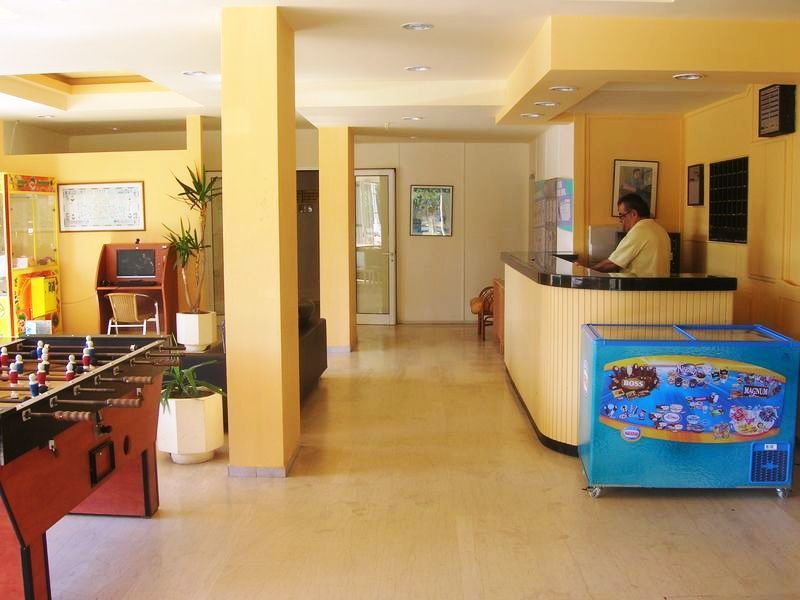 Simple Hotel Hersonissos Sun מראה חיצוני תמונה