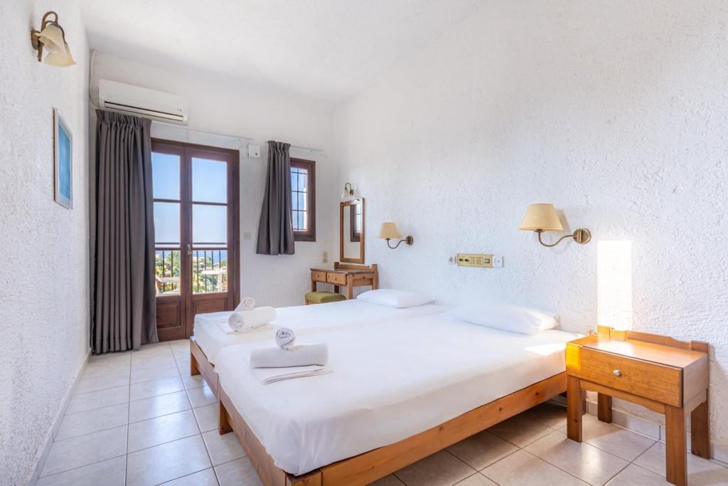 Simple Hotel Hersonissos Sun מראה חיצוני תמונה